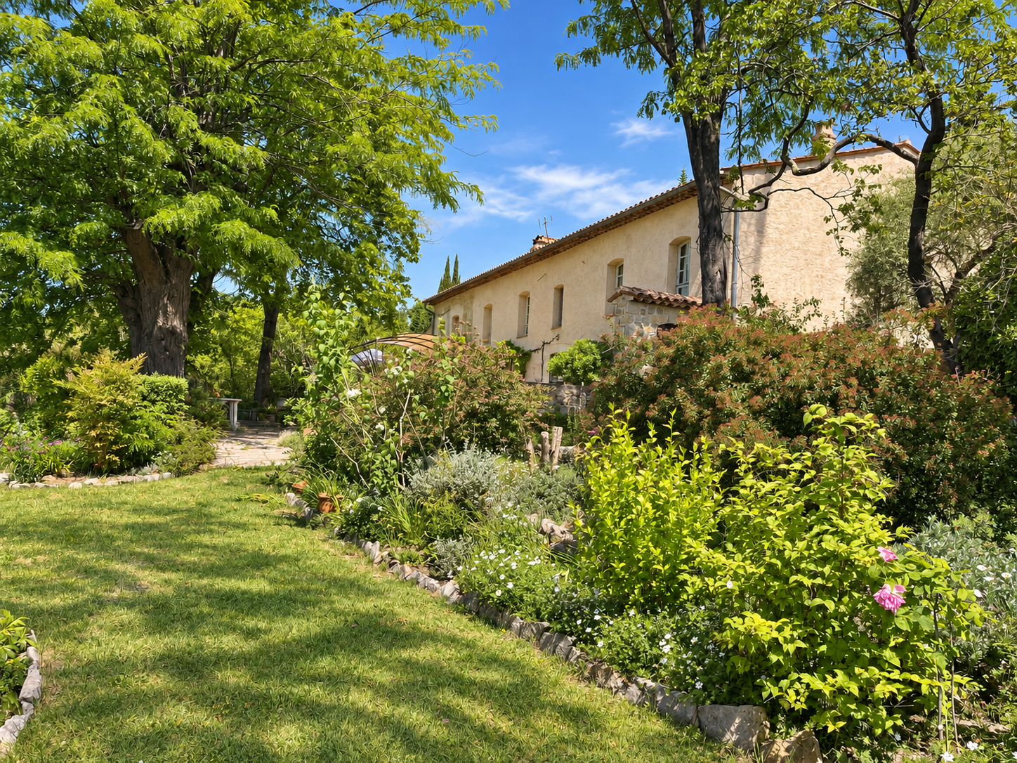 Appartement à vendre à Tourrettes, 285 m², 10 pièces – photo 3 sur 20